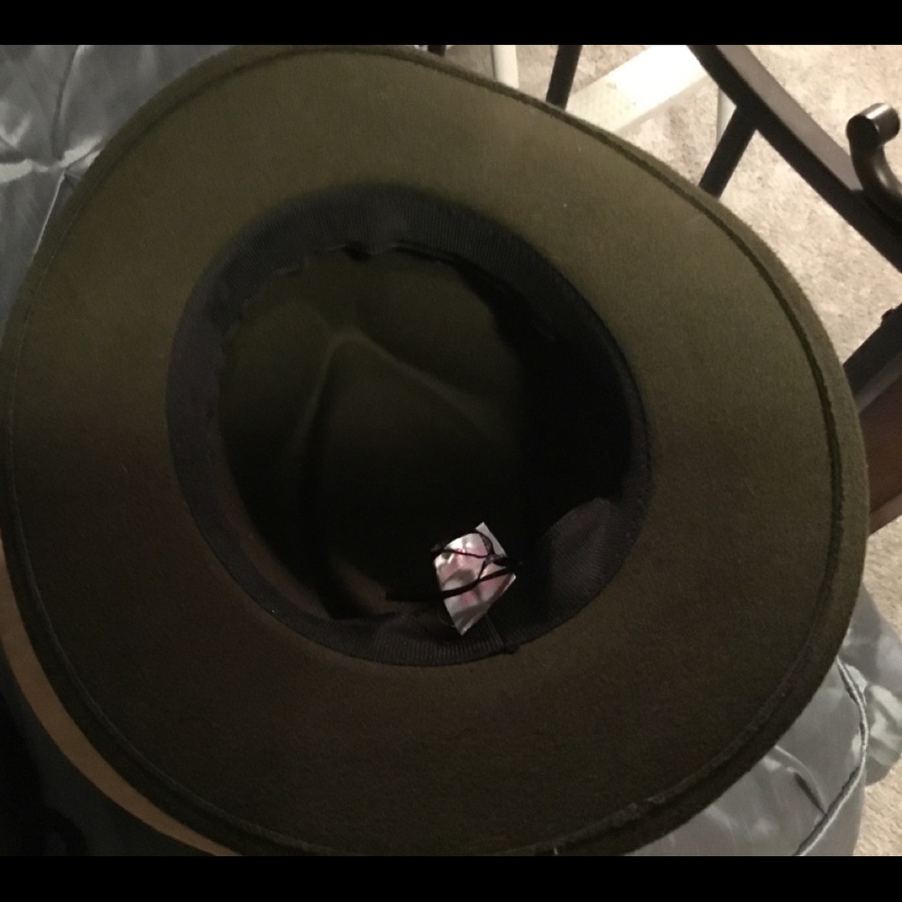 No Boundaries Fedora Green Adjustable Hat - Picture 12 of 15